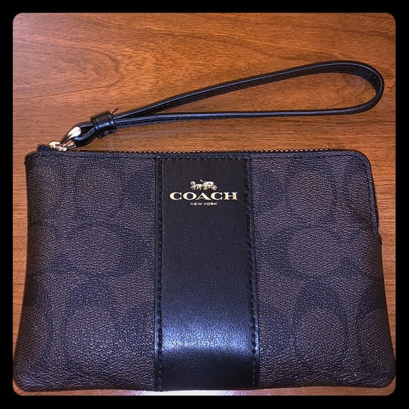 Coach Handbags - Coach Wristlet NWOT